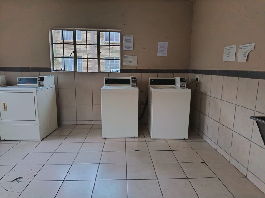 2 Bedroom Property for Sale in Waterval East North West